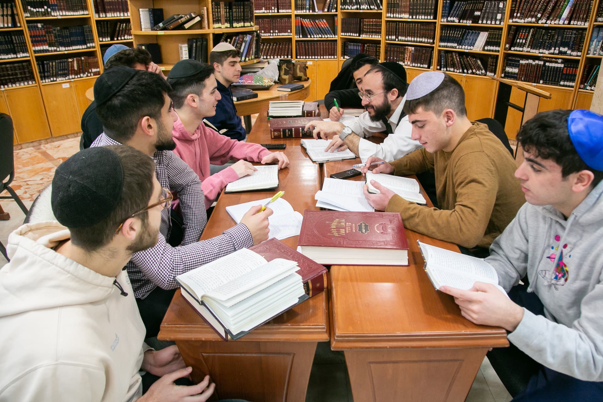 Learning like never before at Yeshivat Lev Aharon