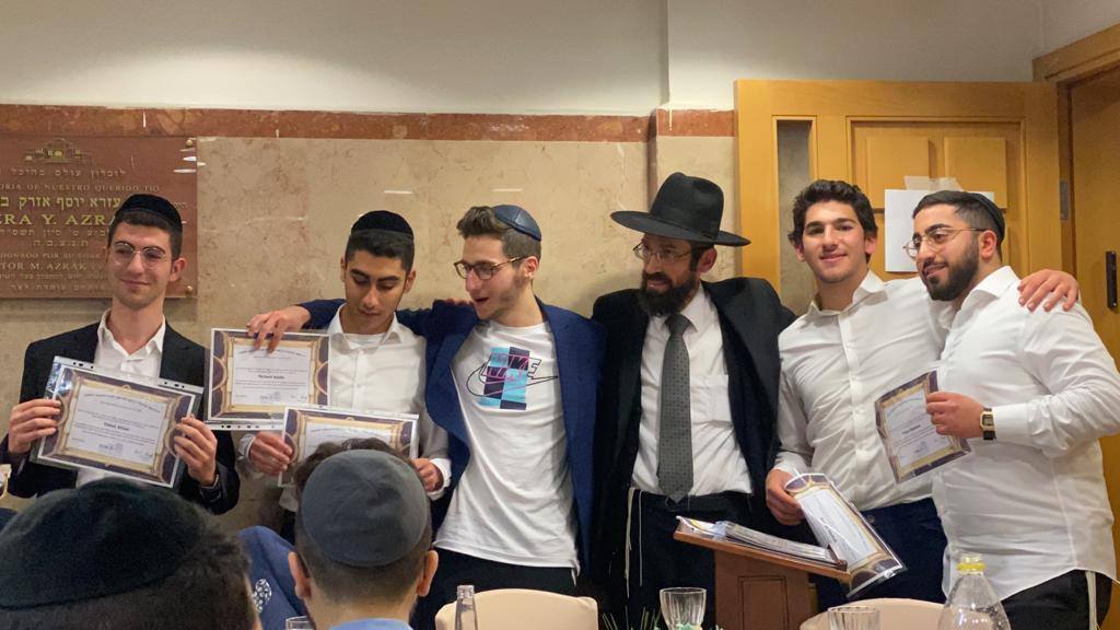 Yeshivat Lev Aharon students and rabbanim — yeshiva gallery photo