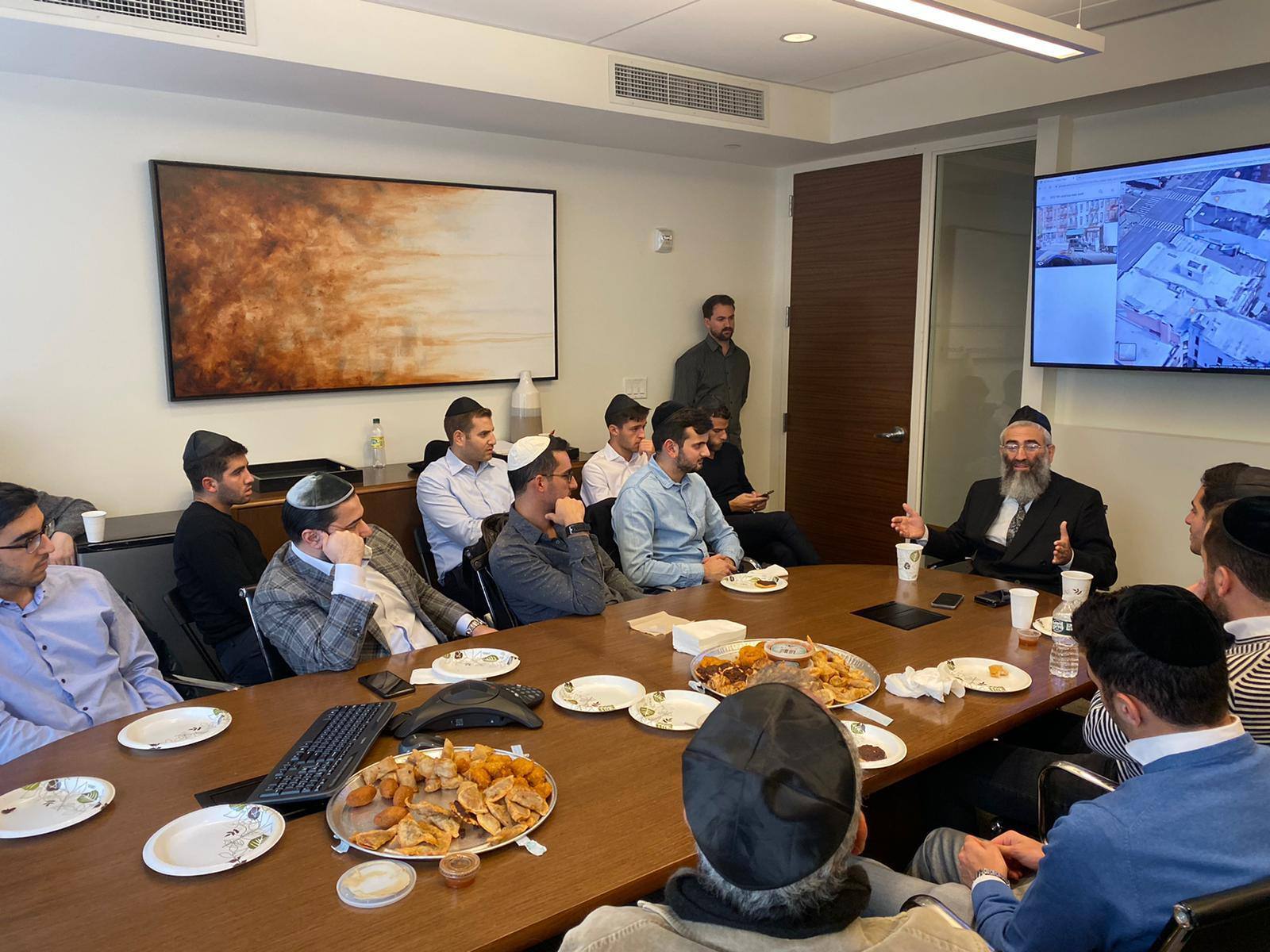 Yeshivat Lev Aharon students and rabbanim — yeshiva gallery photo