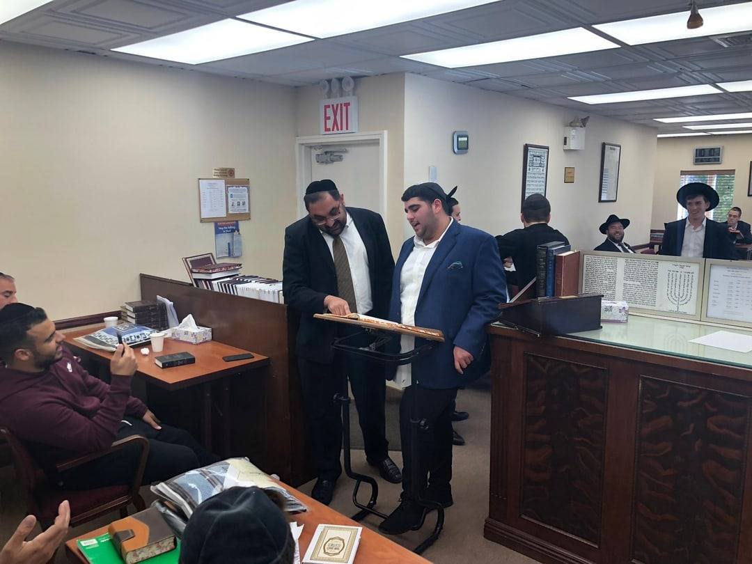 Yeshivat Lev Aharon students and rabbanim — yeshiva gallery photo